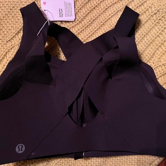 Lululemon Enlite Bra 34c - Picture 2 of 4